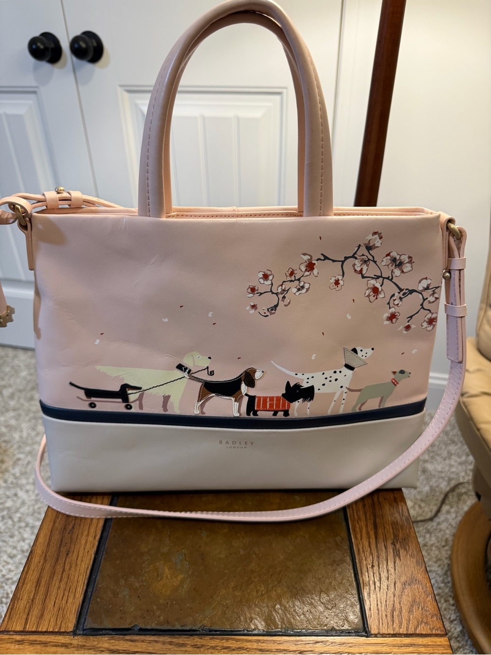 RADLEY LONDON Pale Pink & Cream Dog Print Shoulder Bag